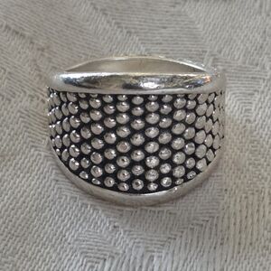 Lagos Signature Caviar Sterling Silver Beaded Concave Ring Size 7